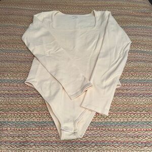 OQQ Women's Cream Colored Ribbed Square Neck Long Sleeve Bodysuits Size Medium